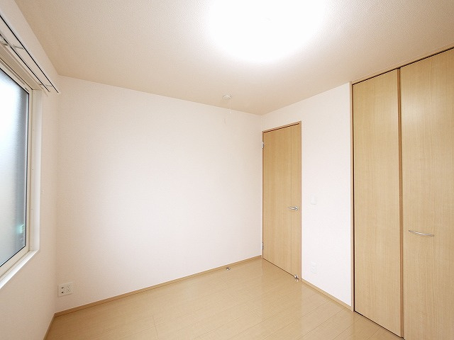 ヴィラ　ウェストⅡの寝室|寝室にいかがでしょうか