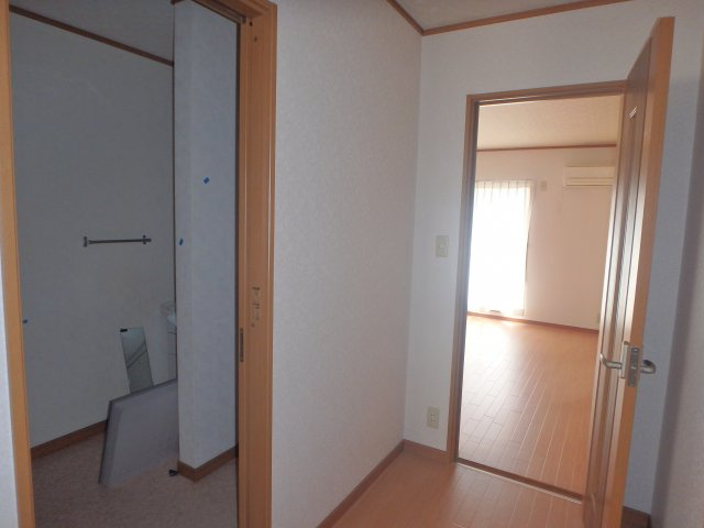 シャルマン三田 A棟