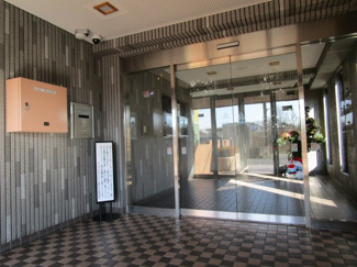 【エントランス】