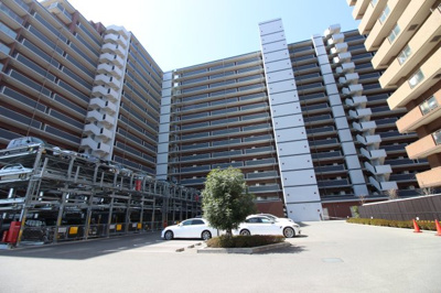 【駐車場】 | パデシオン京都大久保ザ・グランドレジデンス | 【駐車場】駐車場は抽選となっております。詳しくはお問合せ下さい。