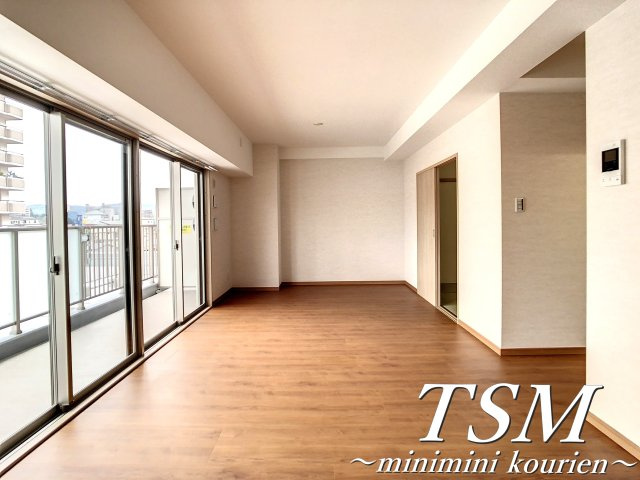 彩テラスの居間・リビング