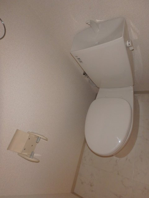 シャルマン三田 A棟