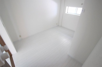 【洋室】 | ブルーム楽音寺