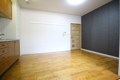 【内装】 | イレブン若松