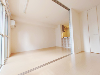 【居間・リビング】 | アネックス日前