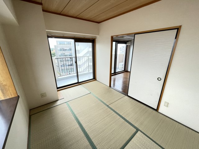 YRレジデンスの和室|別号室別間取りの参考写真です