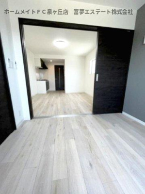 【洋室】 | レヴール鳳南