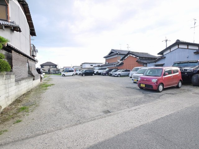森本倉庫の周辺