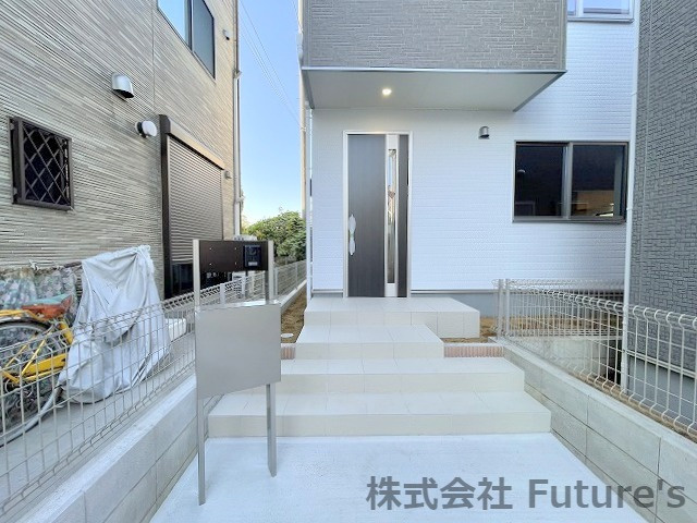 八潮市古新田　新築戸建　全2棟　2号棟の外観|物件情報や住宅ローン等のご相談もお気軽にお問合せ下さい。