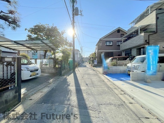 八潮市古新田　新築戸建　全2棟　1号棟の前面道路含む現地写真|その他の物件情報もお気軽にお問合せ下さい。