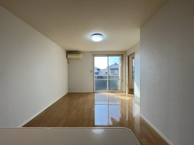 プレステージ東福原の居間・リビング