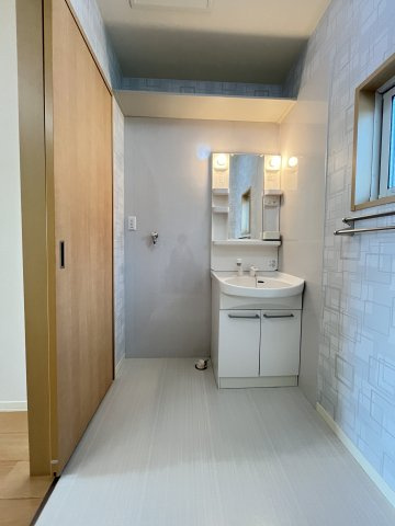 プレステージ東福原の洗面所