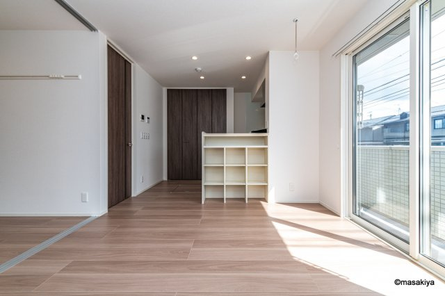 CUBEの居間・リビング