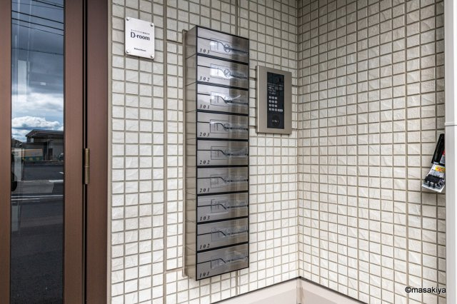 CUBEのエントランス