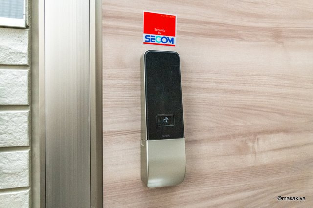 CUBEのエントランス