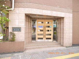 【エントランス】