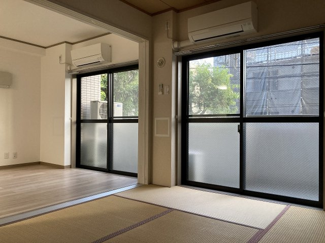 トレフォイルナカノブの和室