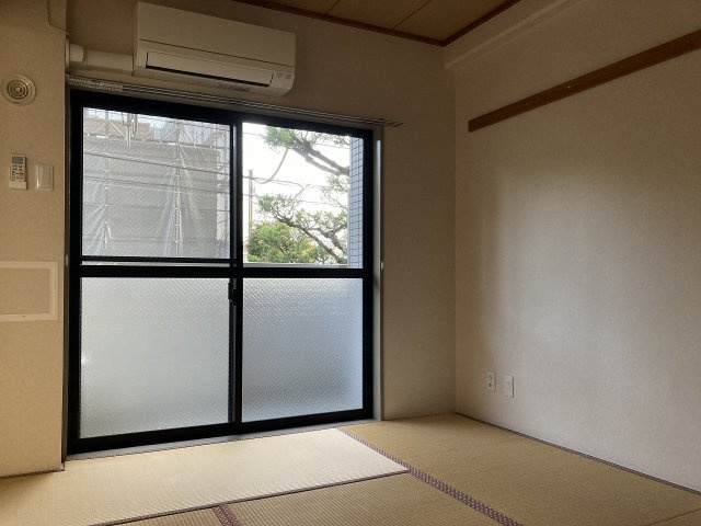 トレフォイルナカノブの和室