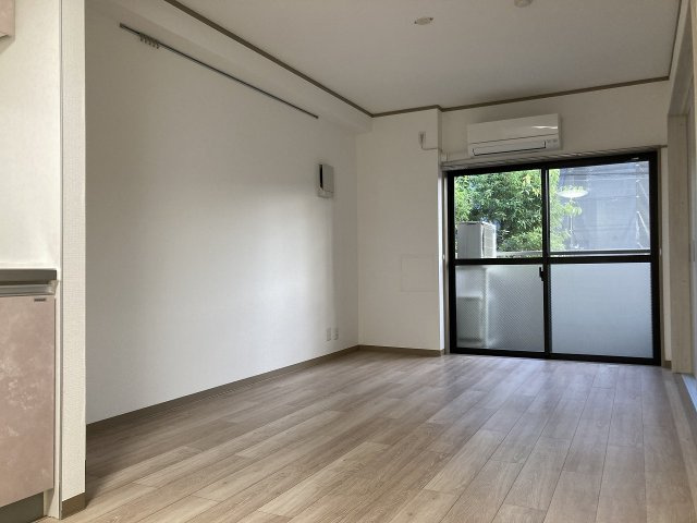 トレフォイルナカノブの居間・リビング