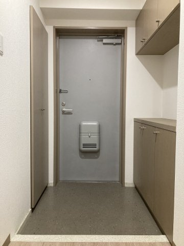 トレフォイルナカノブの玄関