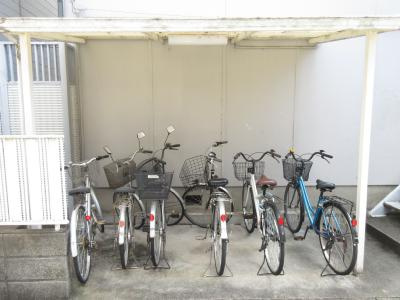 ハイツ冨士の駐車場|駐輪場