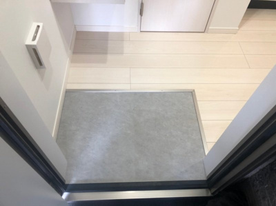 【玄関】 | グランコラソン | 同一仕様写真