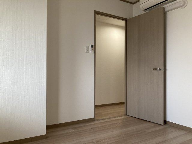 トレフォイルナカノブの内装
