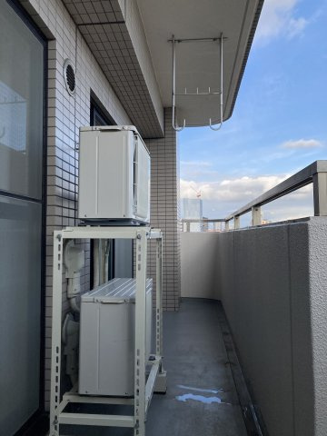 トレフォイルナカノブのバルコニー