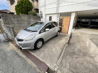 【駐車場】 | シャルレ岡町