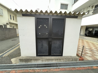 【その他共用部分】 | シャルレ岡町