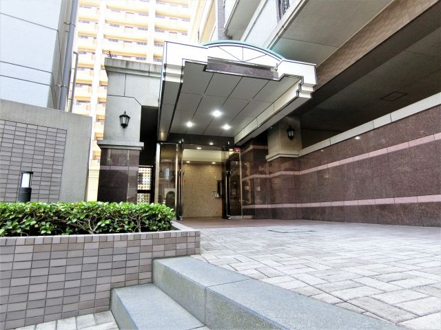 コモダス天神2