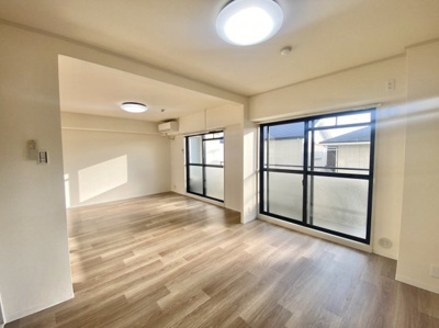 【居間・リビング】 | ステージ金池