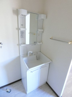 【独立洗面台】 | セルラヴィーヌ