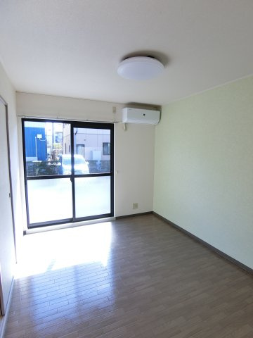 セルラヴィーヌの洋室