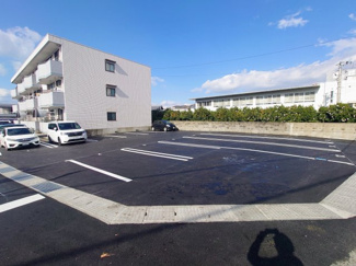 【駐車場】