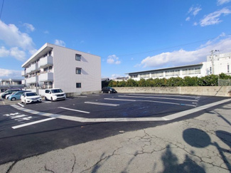 【駐車場】