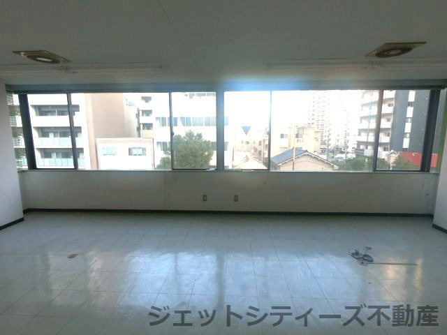 【内装】 | IRIDENビル