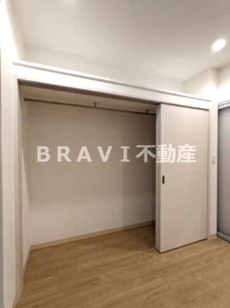 ARTFORM天満橋（アートフォルム天満橋）　BRAVI不動産の収納|【ARTFORM天満橋】大容量のクローゼット