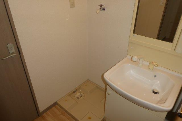 メルヴェールのその他|洗濯機置き場