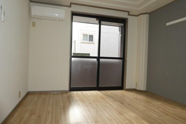 メルヴェールの居間・リビング|洋室