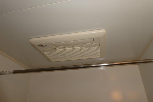 メルヴェールの浴室|浴室乾燥機