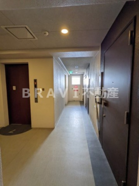 プレサンス谷町アルファ BRAVI不動産の内装|【プレサンス谷町アルファ】内廊下になっており雨の日も安心