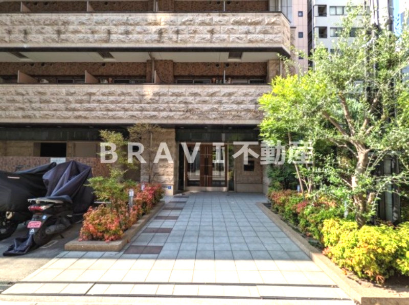 プレサンス谷町アルファ BRAVI不動産のエントランス|【プレサンス谷町アルファ】