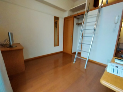 【寝室】 | レオパレス三葉