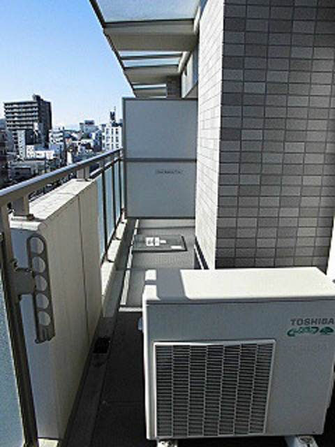クラッサ元住吉のバルコニー