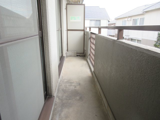 メゾン長尾のバルコニー