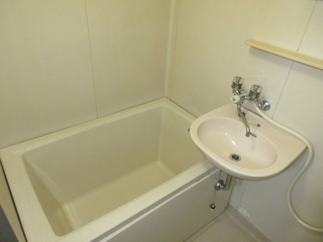 メゾン長尾の浴室