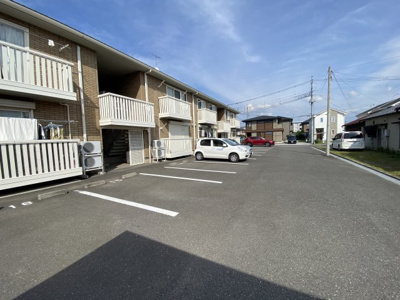 【駐車場】 | ハピネスヒル