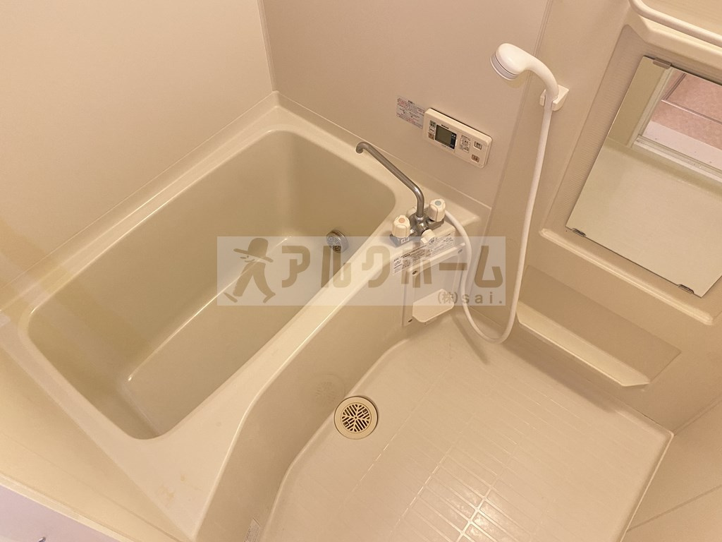 クレール萱振Aの浴室