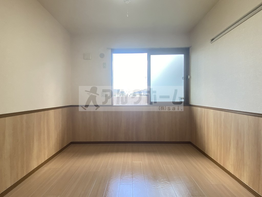 クレール萱振Aの洋室